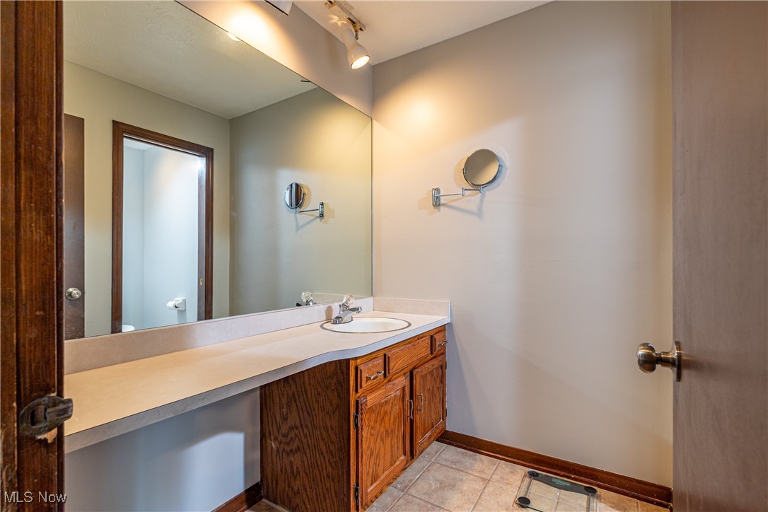 3537 Villa Casa Court, Brunswick, Ohio image 31