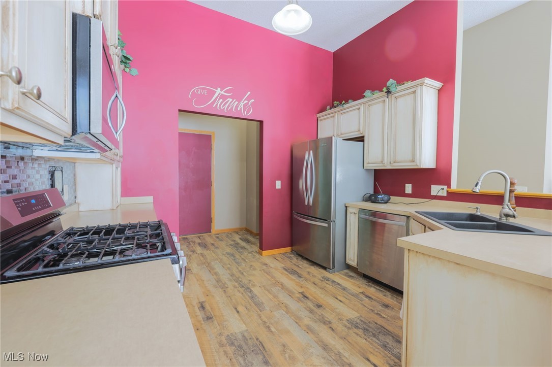 Hidden Lake Estates Sub - Residential