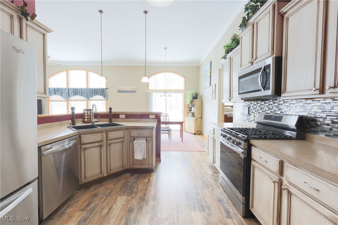 Hidden Lake Estates Sub - Residential