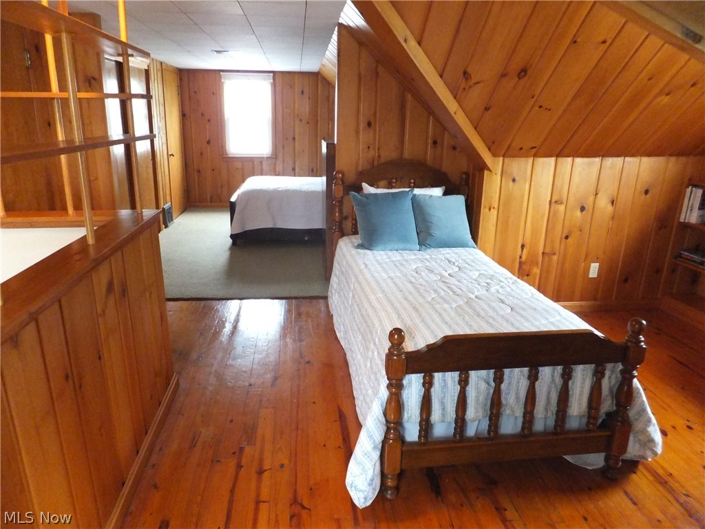 Memphis Village 02 - Residential