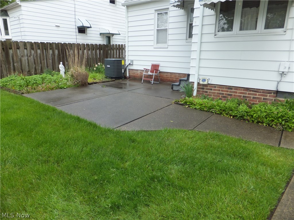 Memphis Village 02 - Residential