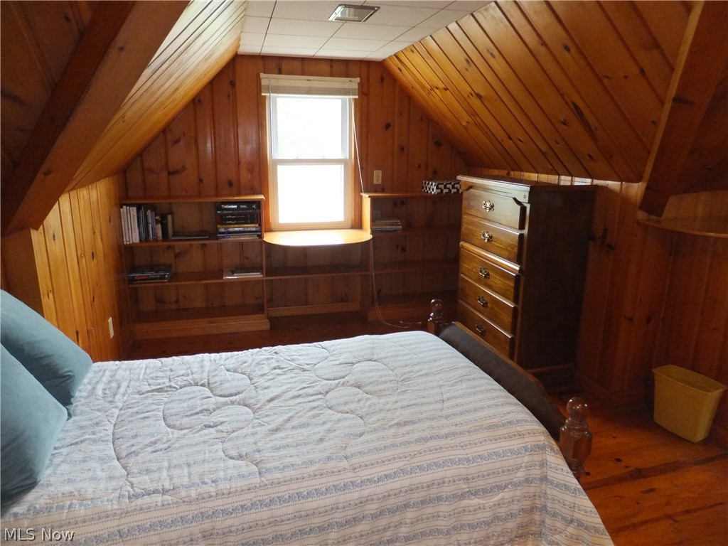 Memphis Village 02 - Residential