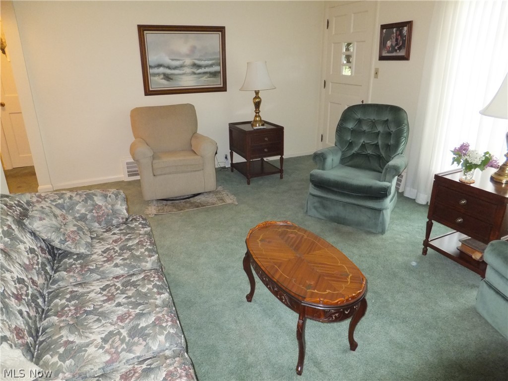 Memphis Village 02 - Residential