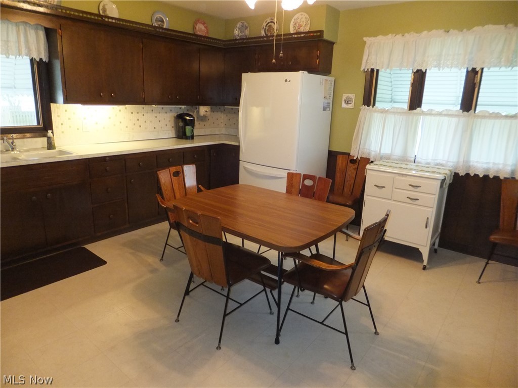 Memphis Village 02 - Residential