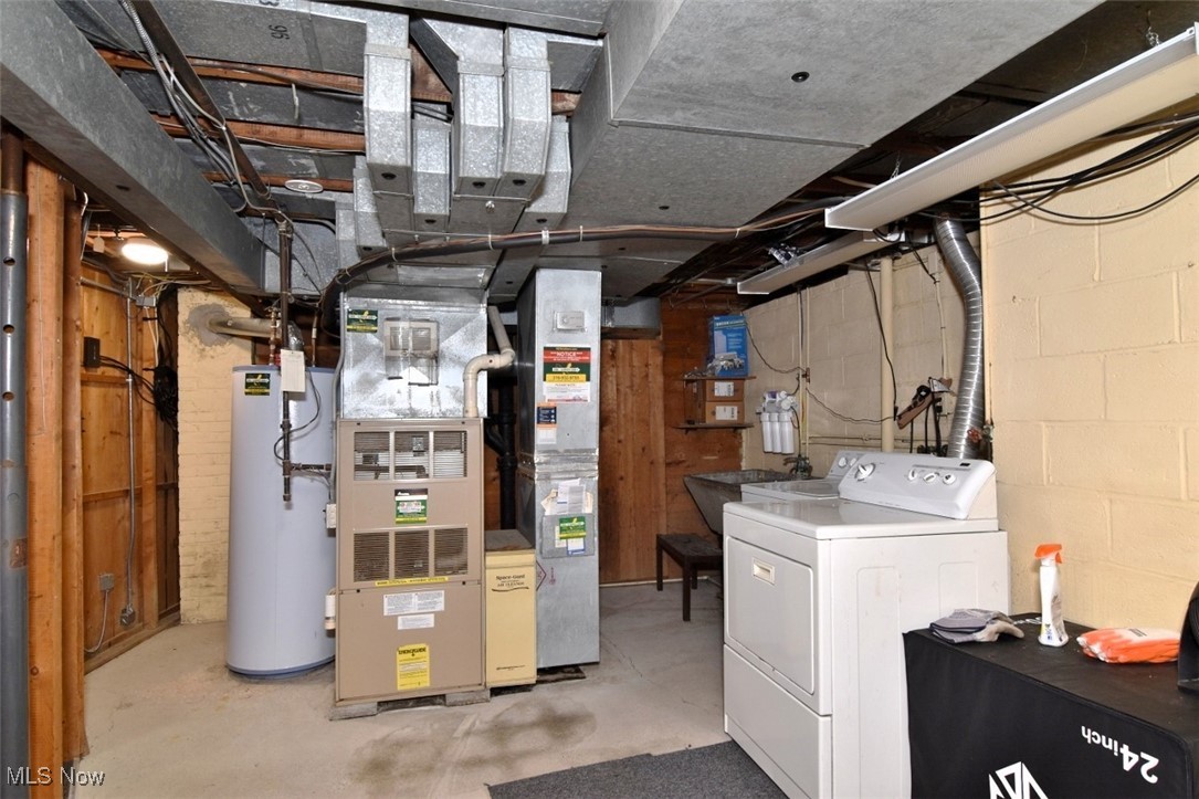 Lyndhurst Manor - Residential