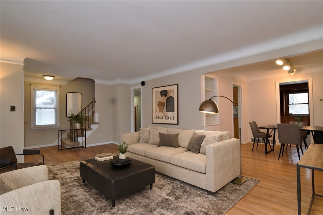 Lyndhurst Manor - Residential