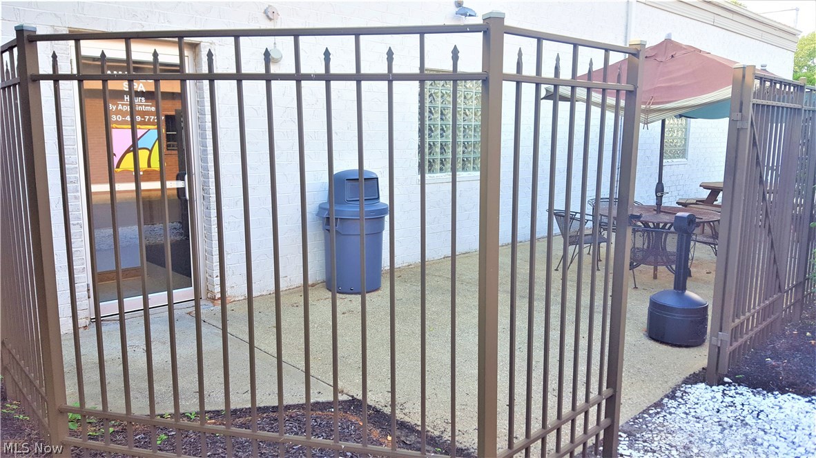Sweetbriar Allotment - Commercial Lease