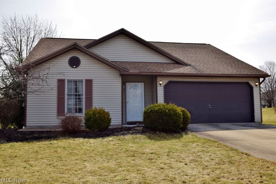 Attractive Vinyl Sided Ranch In Desirable Location .... Quiet Street .... Sprawling, Fully Fenced Back Yard .... 2 Car Attached Garage .... Bright, Airy Floor Plan .... 3 Bedrooms .... 2 Full Baths .... Huge Living Room .... Large Eat In Kitchen With Lots Of Natural Light .... Master Bedroom Has Attached Master Bath And Sliding Glass Doors That Lead To Inviting Sun Room .... All Appliances Included .... Central Air .... 1st Floor Laundry ....