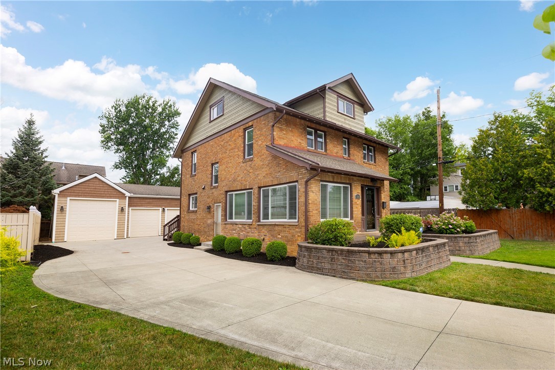 3530 Rocky River Drive