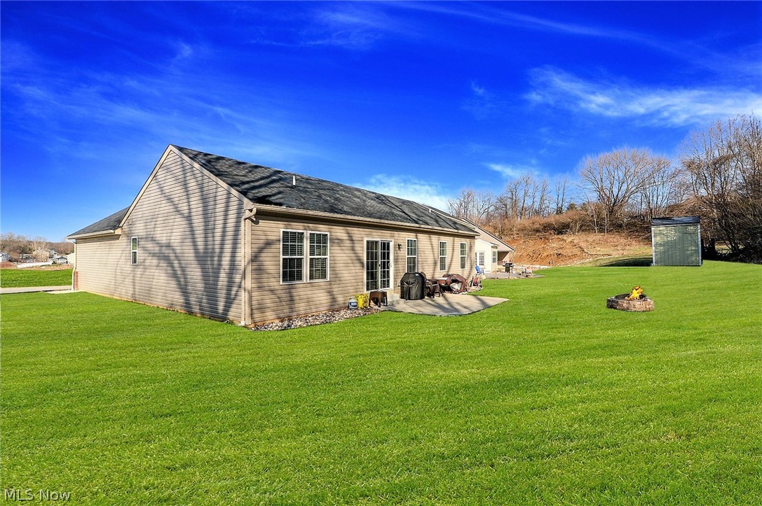 Lakes/Green #3 - Residential