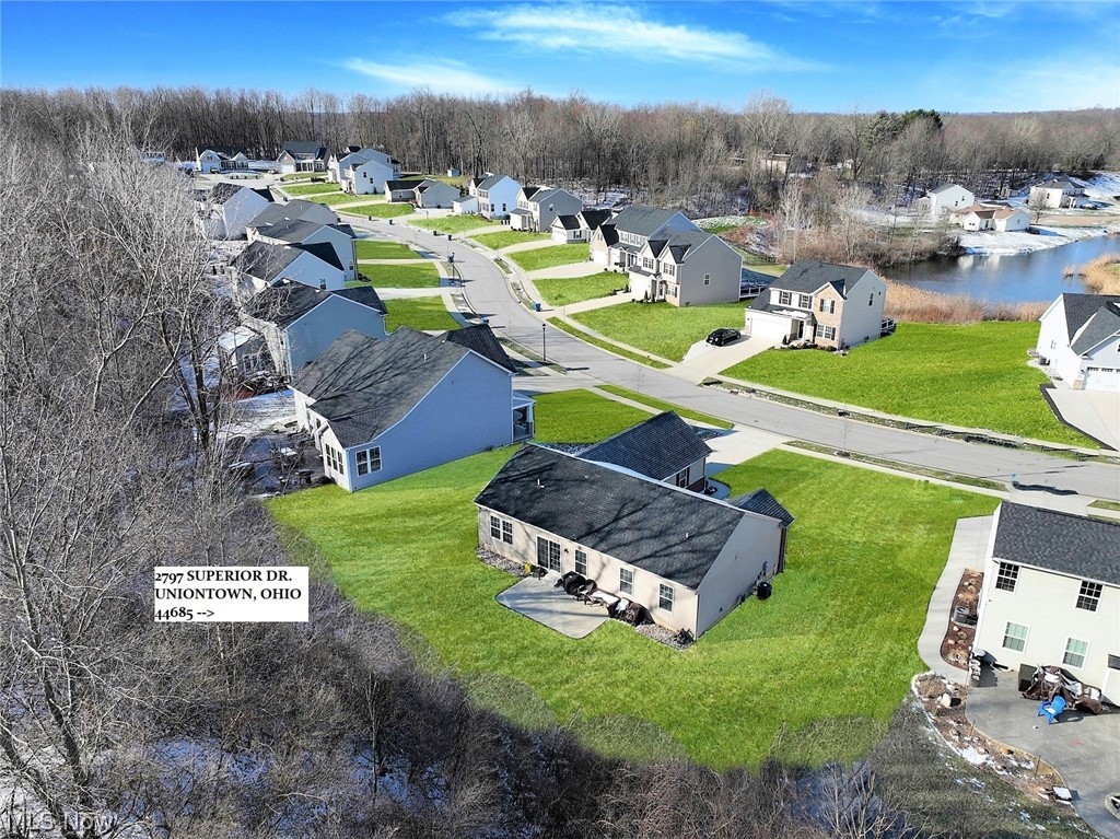 Lakes/Green #3 - Residential