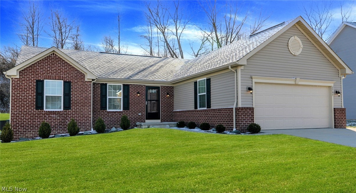 Lakes/Green #3 - Residential