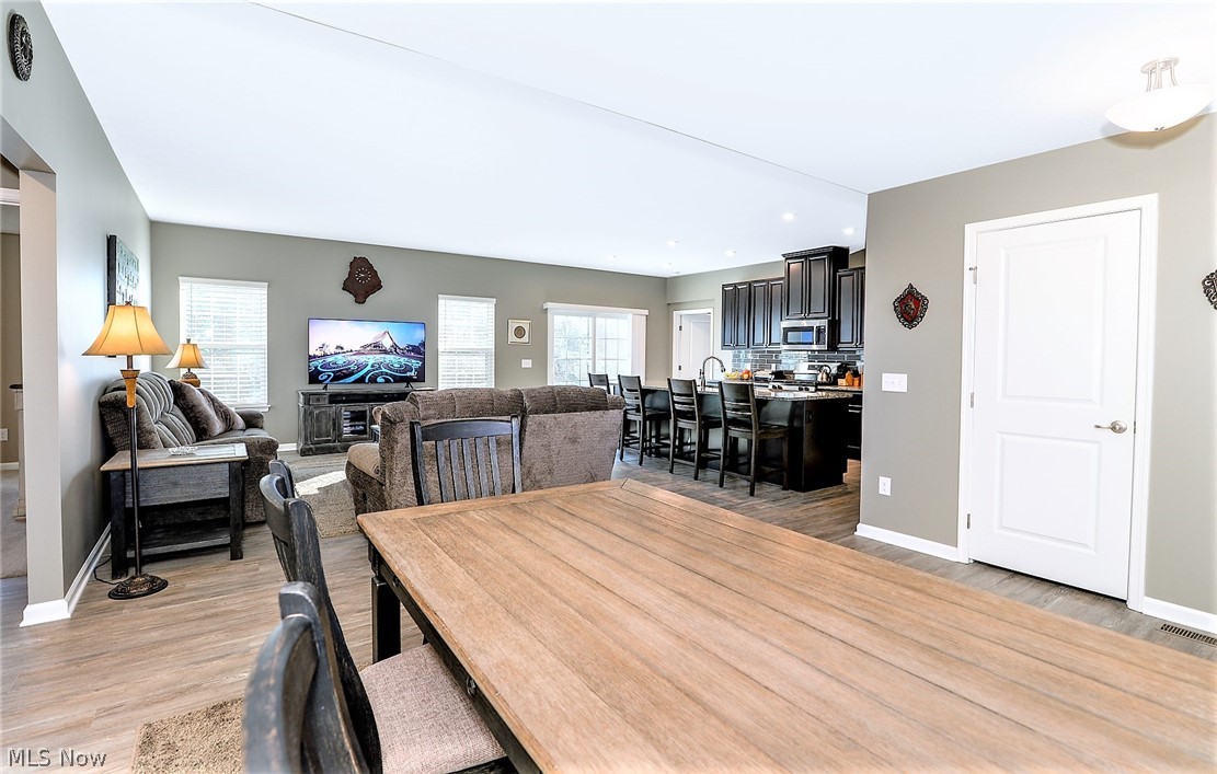 Lakes/Green #3 - Residential