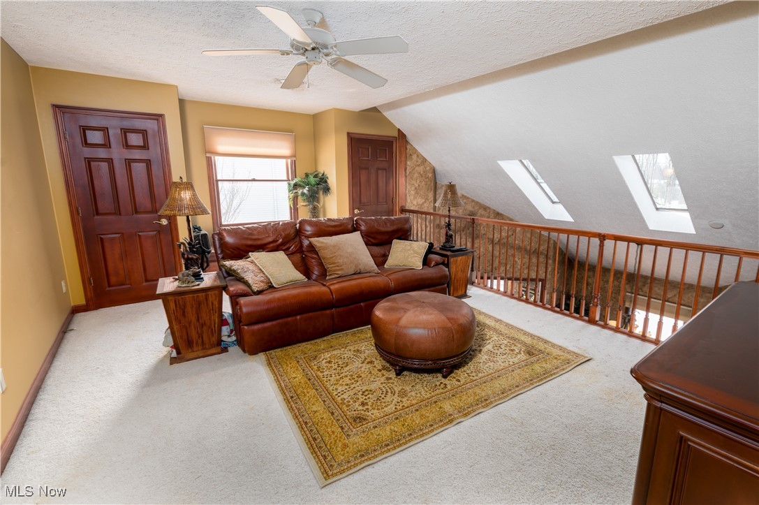 18536 Martins Lane, Strongsville, Ohio image 32