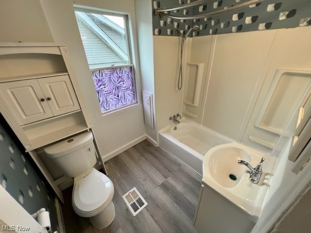 W S Streator Trustees - Residential