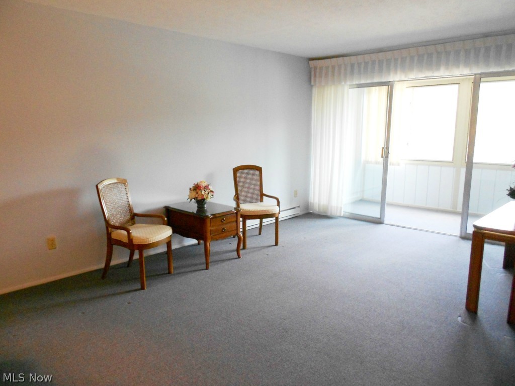 Silver Lake Towers - Residential