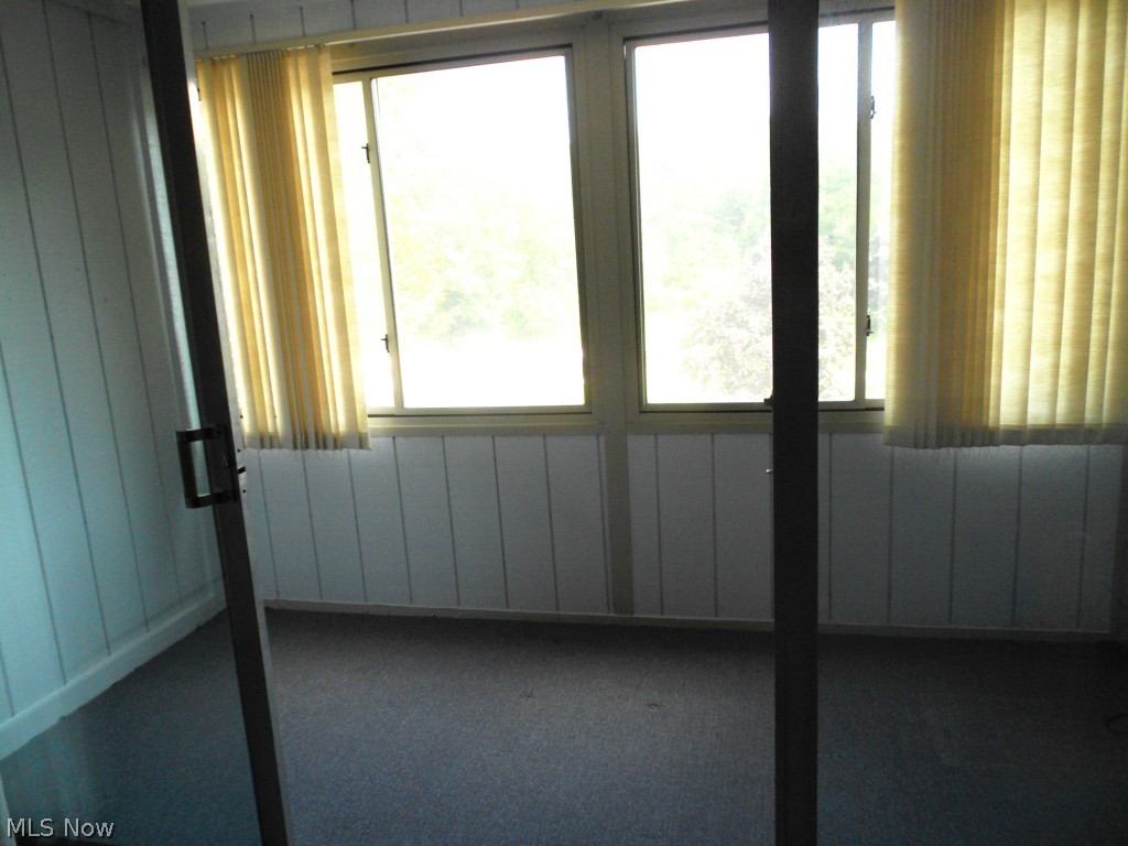 Silver Lake Towers - Residential