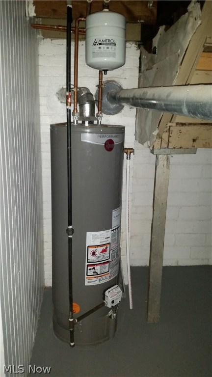 James M Hoyts - Residential