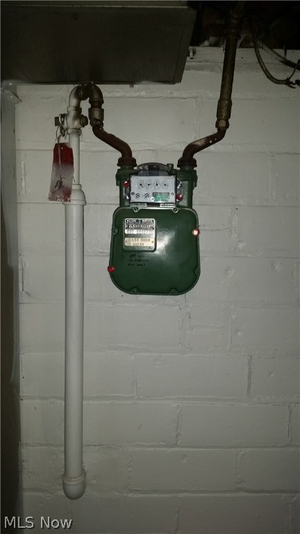 James M Hoyts - Residential