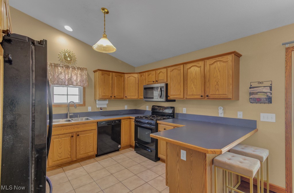 11 Alleghany Trail, Malvern, Ohio image 9