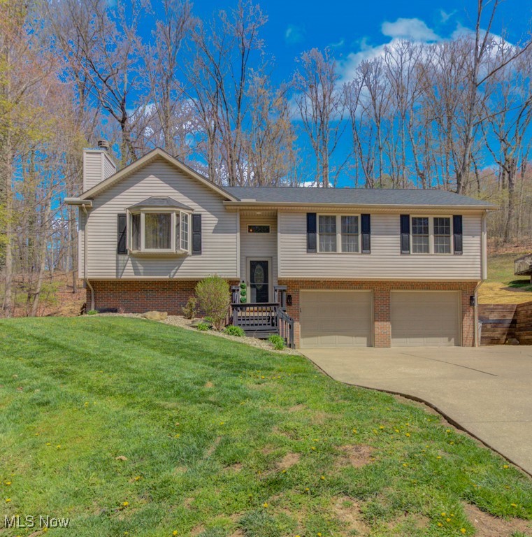 11 Alleghany Trail, Malvern, Ohio image 1
