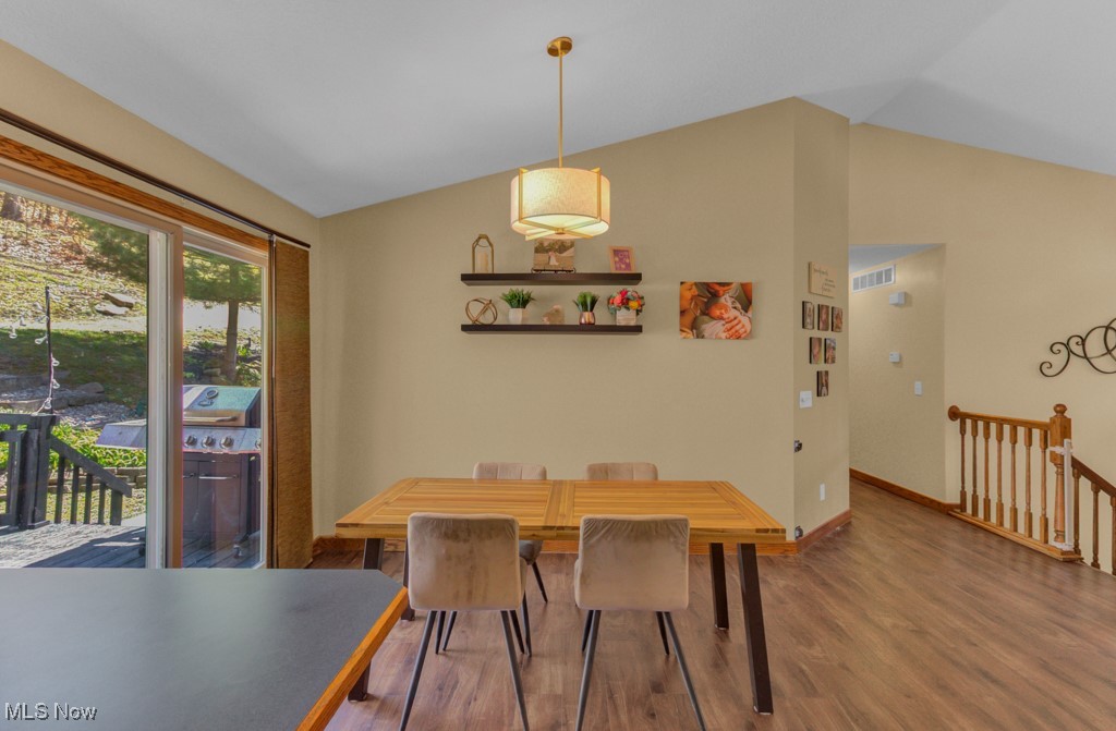 11 Alleghany Trail, Malvern, Ohio image 13