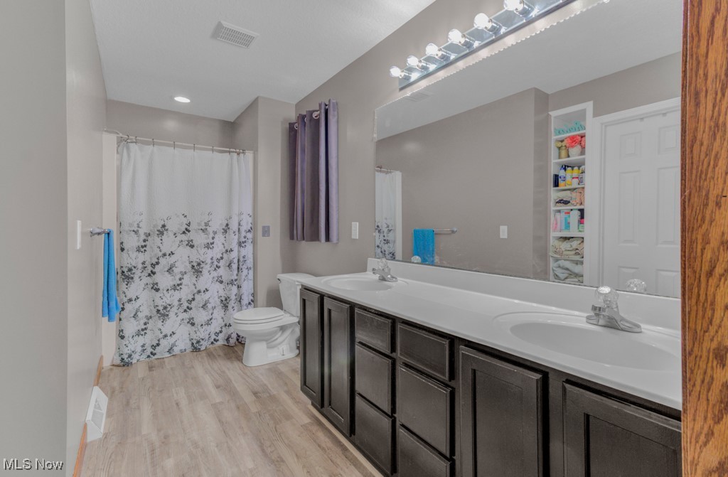 11 Alleghany Trail, Malvern, Ohio image 20