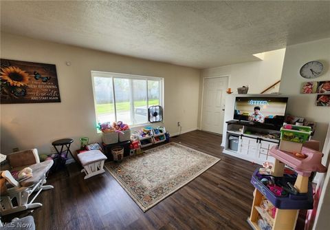 Tiny photo for 444 W 6th Street, Mansfield, OH 44903 (MLS # 5202662)