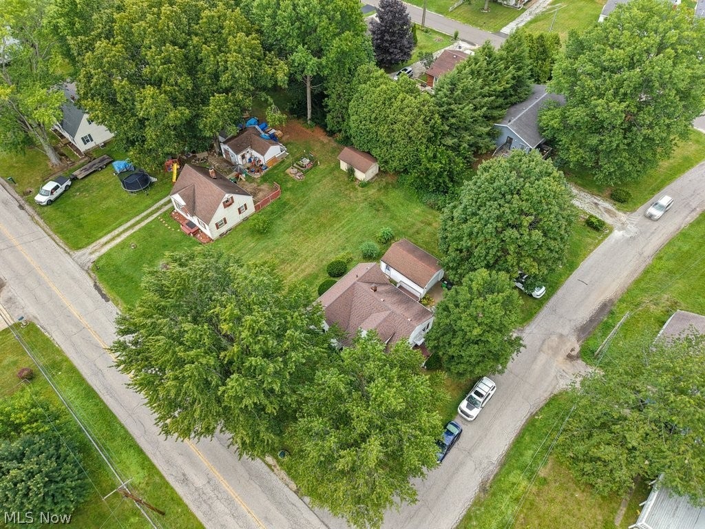 2755 Springfield Lake Drive