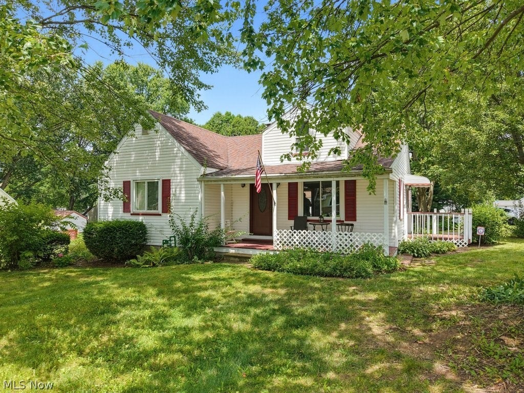 2755 Springfield Lake Drive