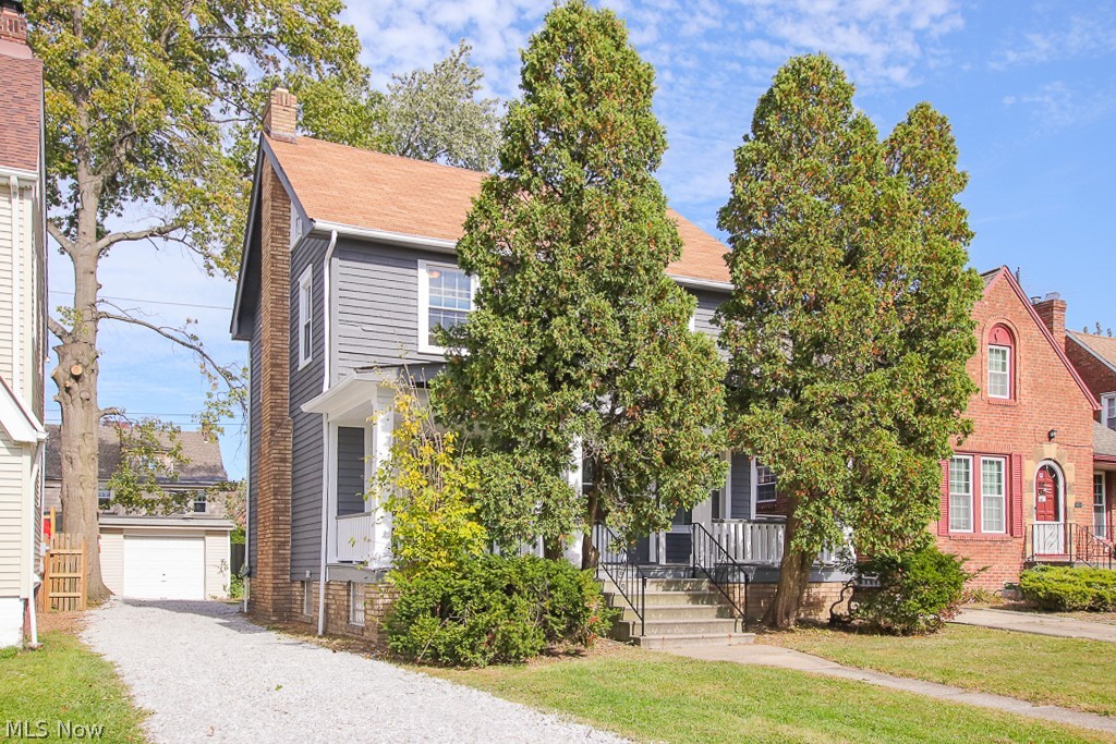 3579 Bainbridge Rd, Cleveland Hts - Spacious 4 Bed 1.5 Bath Single Family Home!
$1,095 Rent / $1,095 Deposit
$25 application fee per adult
PETS OK
NO CMHA / NO SMOKING
1 time $49 non-refundable set up fee paid at lease signing
All applicants are required to fill out a PetScreening application, found on our website directly on the application before being processed. Even if you have NO pets - this application must be filled out. One time, non-refundable pet fee of $200-300 per animal applies to all pets & must be paid prior to or when you pay your first month rent. (No fee for qualified assistance animals).
Don’t miss out on this incredibly spacious 4 bed 1.5 bath colonial home! The home offers a living room with hardwood floors and a mantel, dining room and a kitchen with tons of cabinet and counter space, a fridge, stove and microwave for resident to use, as well as breakfast nook and half bath with storage. On the 2nd floor are 3 bedrooms with closet storage and hardwood