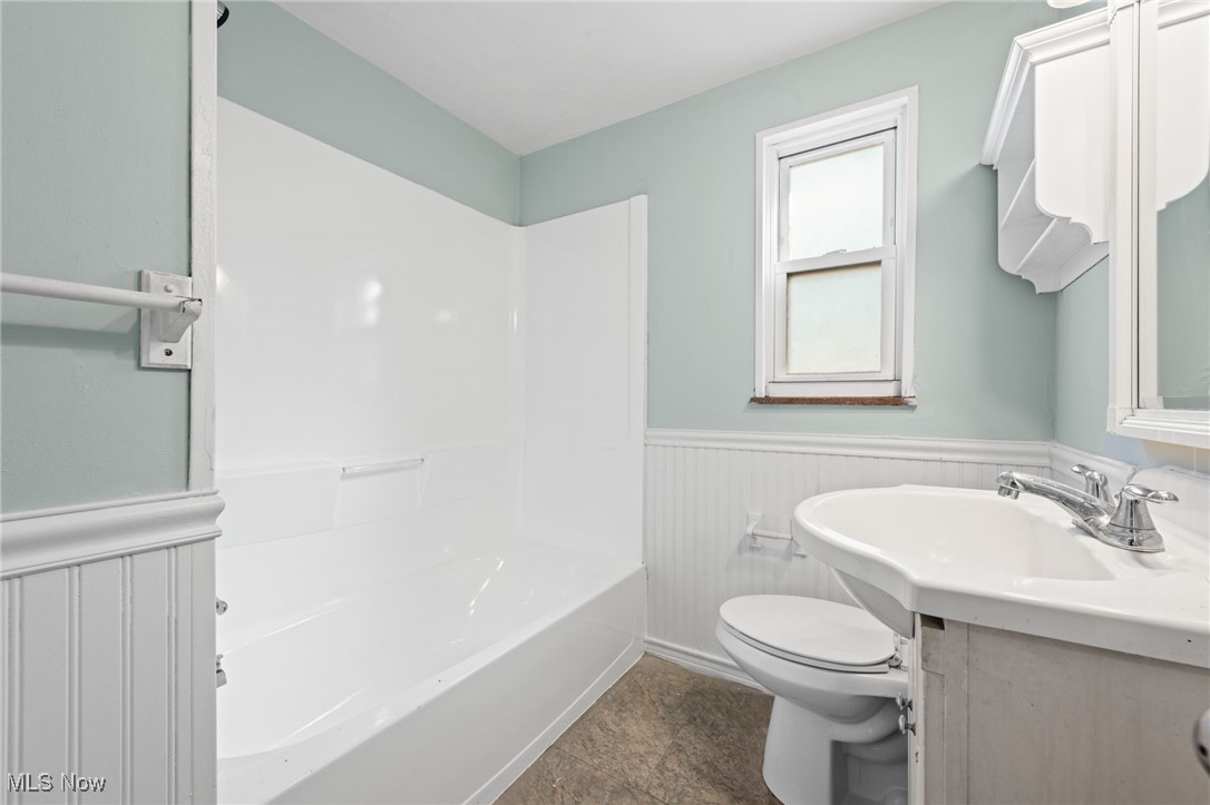 Erie Shore - Residential Lease