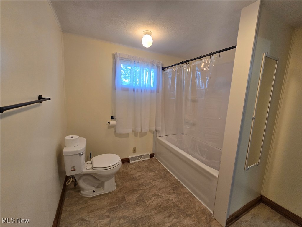 405 E 5th Street, West Lafayette, Ohio image 16