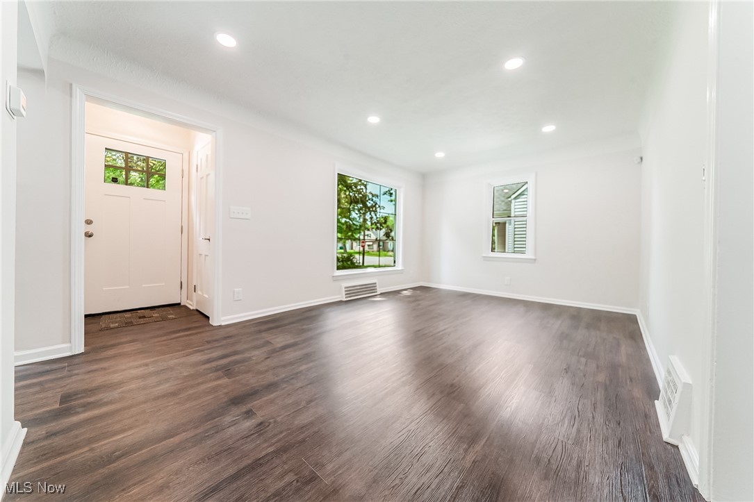 Maple Heights - Residential