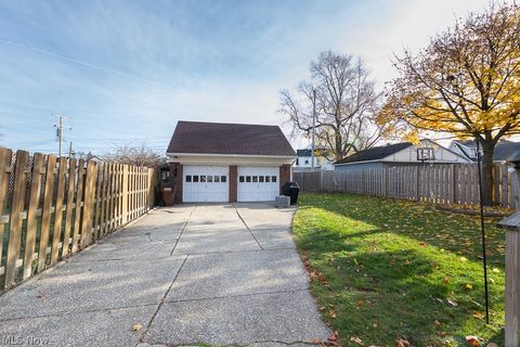 Tiny photo for 6365 Doncaster Avenue, Parma, OH 44129 (MLS # 5190086)