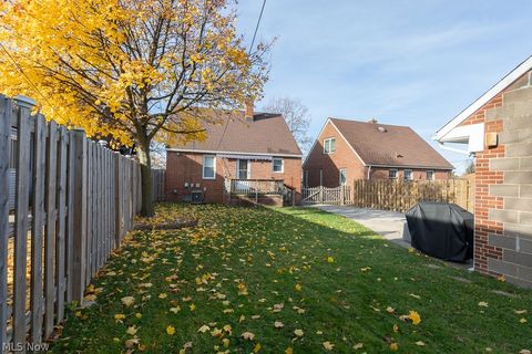 Tiny photo for 6365 Doncaster Avenue, Parma, OH 44129 (MLS # 5190086)