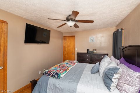 Tiny photo for 6365 Doncaster Avenue, Parma, OH 44129 (MLS # 5190086)