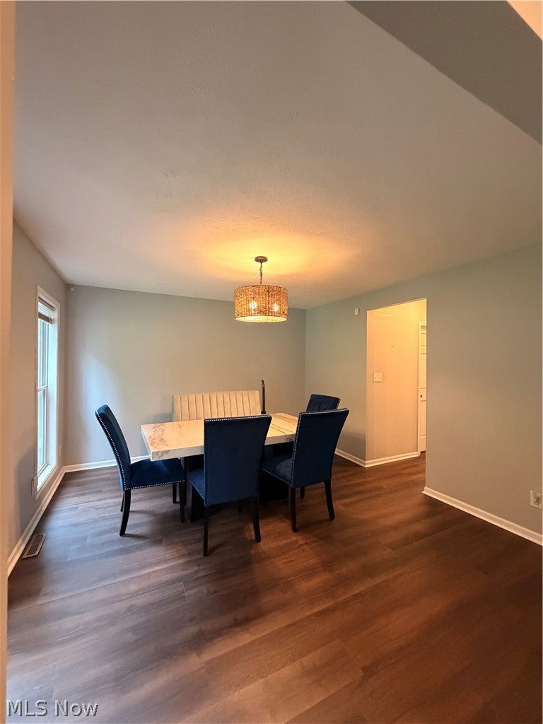 71240 Skyview Drive