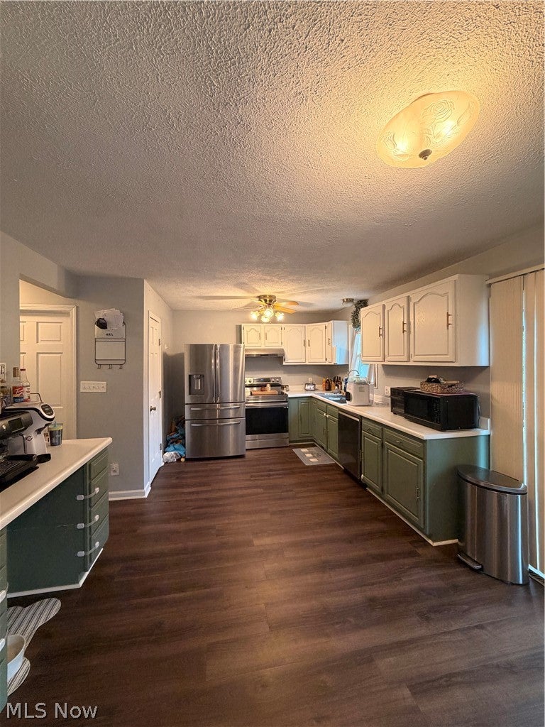 71240 Skyview Drive