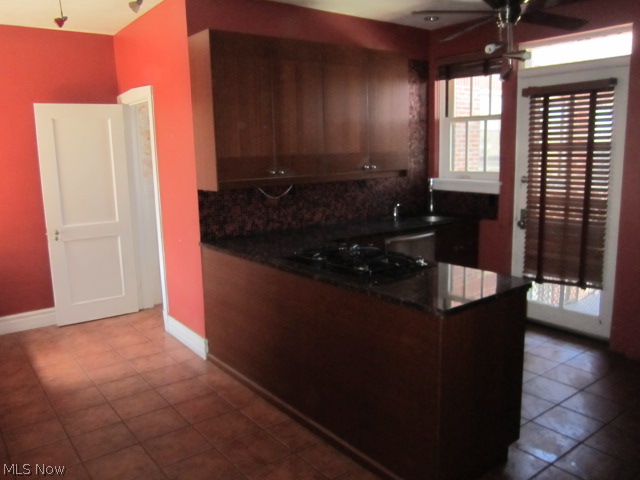 Moreland Courts Condo - Residential