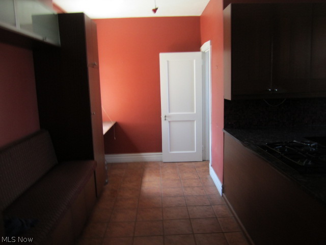 Moreland Courts Condo - Residential