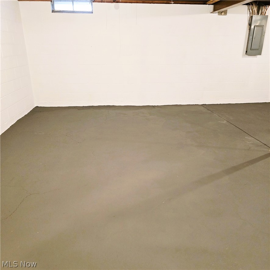 Hunting Mdws 04 - Residential