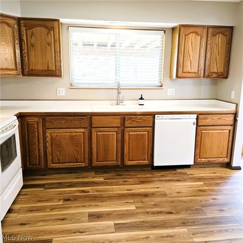 Tiny photo for 17016 Lanier Avenue, Strongsville, OH 44136 (MLS # 5203317)