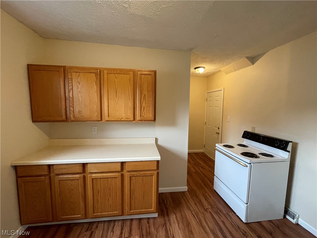 John & Charles Hartwicks - Residential Lease