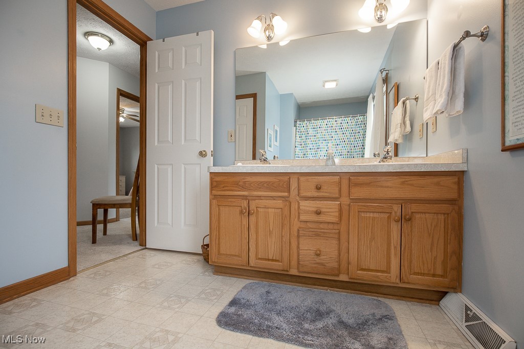 2131 Kimberly Court, Wickliffe, Ohio image 32