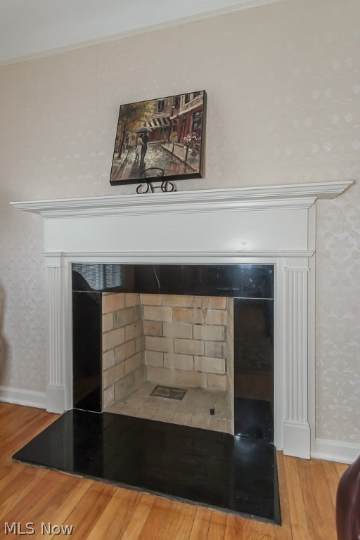 Broadfield 02/W H Teller - Residential