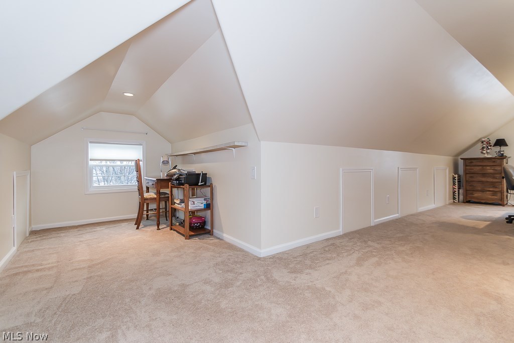 Broadfield 02/W H Teller - Residential