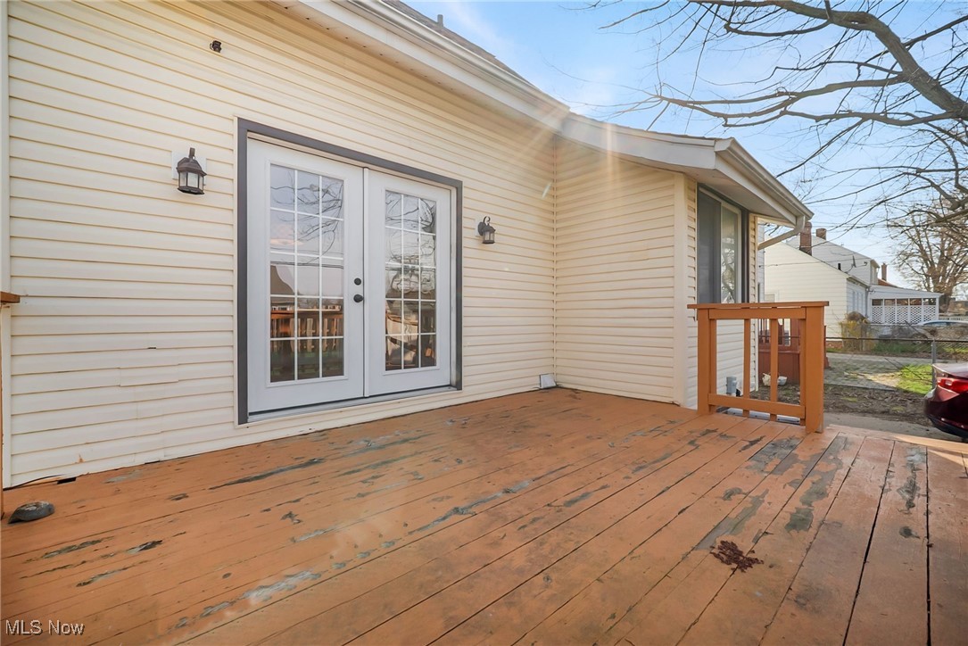 394 E 322nd Street, Willowick, Ohio image 8