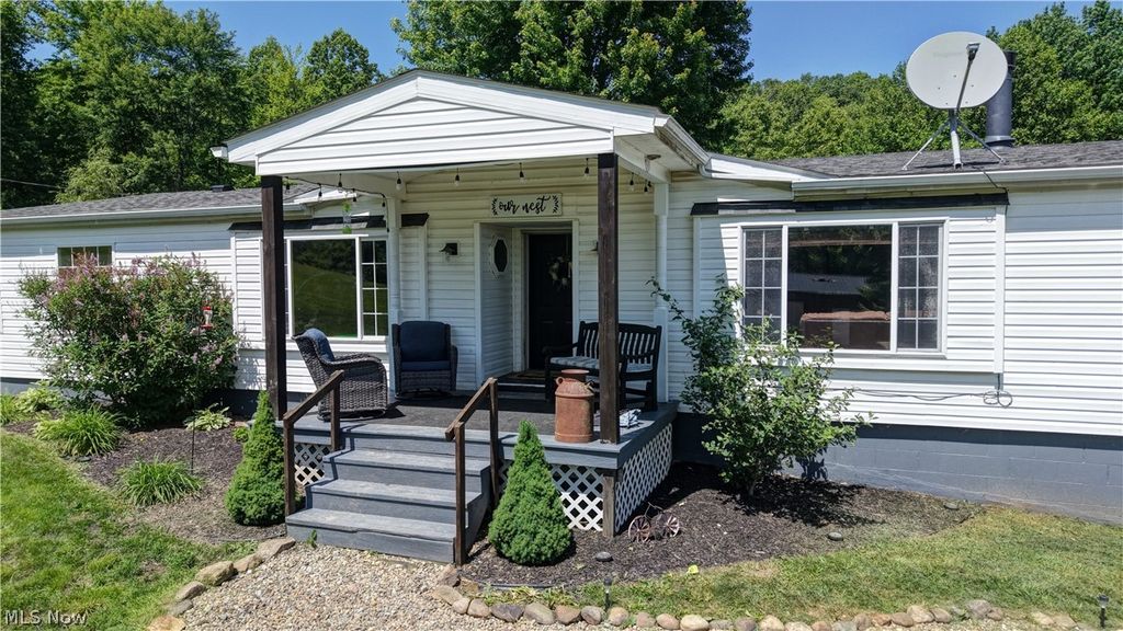 Photo of 557 Beans Road SE, Sherrodsville, OH 44675 (MLS # 5223041)