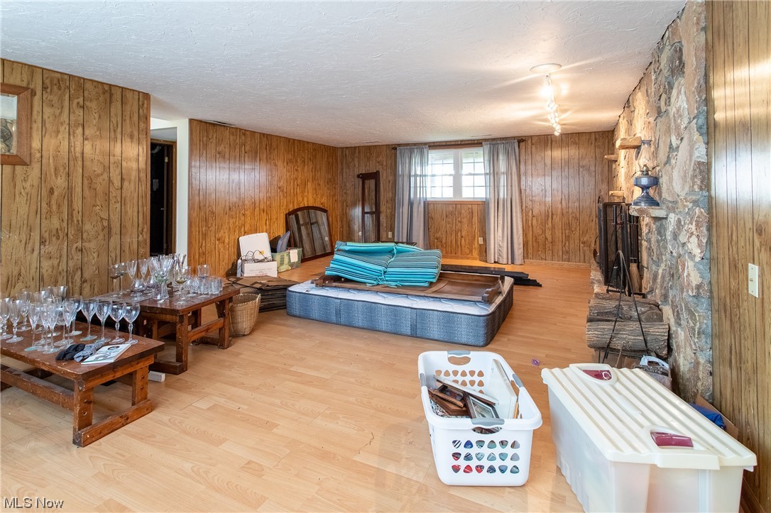 Suburban Estates - Residential